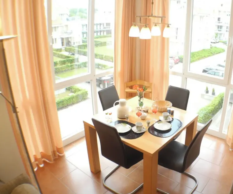 O lindo apartamento \"Strandperle 12\" em um ambiente tranquilo e marítimo - Image 1