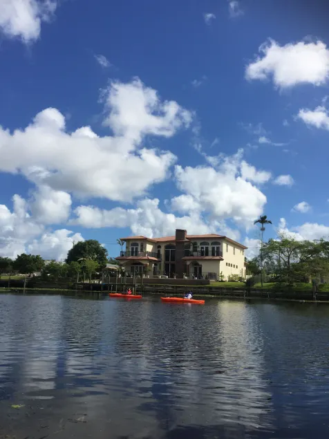 LUXURY WATERFRONT 6BR/5BA HOME - PRIVATE BOAT DOCK/POOL/HOT TUB/HOME THEATER - Image 1