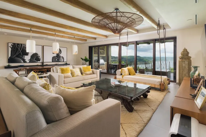 Award Winning Papagayo Villa · Concierge · Resort Access · Pool· Private Beaches - Image 1