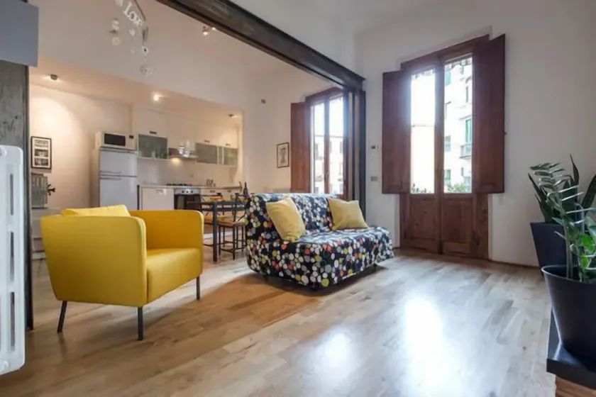 Sunny Open Space with Terrace close to EUI with free street parking nearby! - Image 1