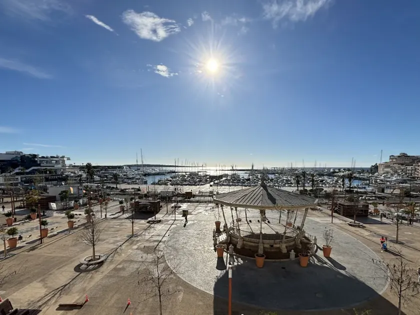 Appartement vue mer, à côté de la mythique Croisette ! - Image 1