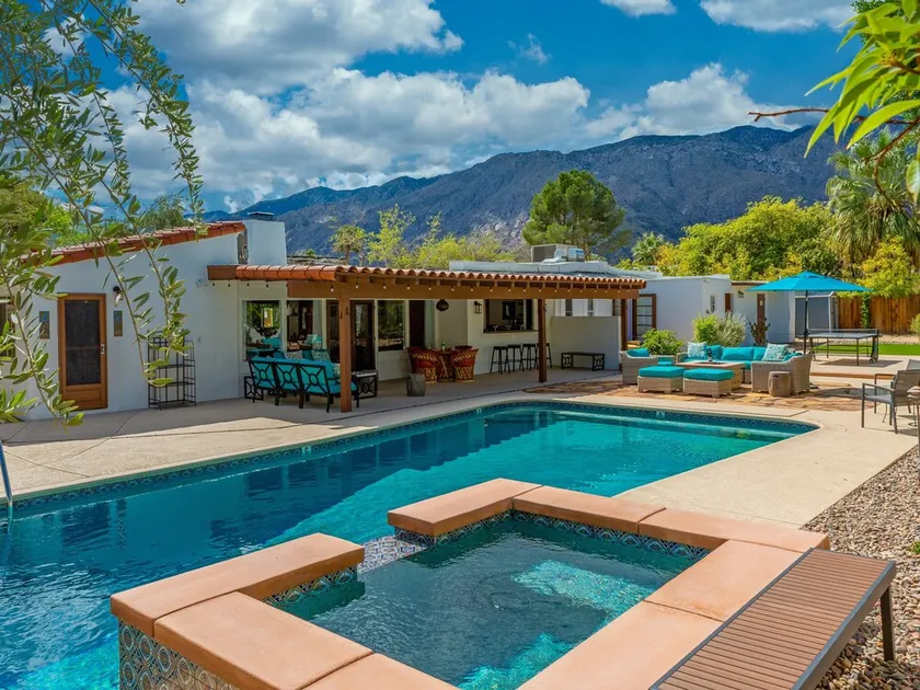 San Jacinto Hacienda – Spanish Estate Oasis - Image 1