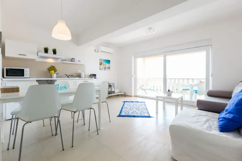 Apartment 2 - Sea View in Villa Ria with pool - Image 1