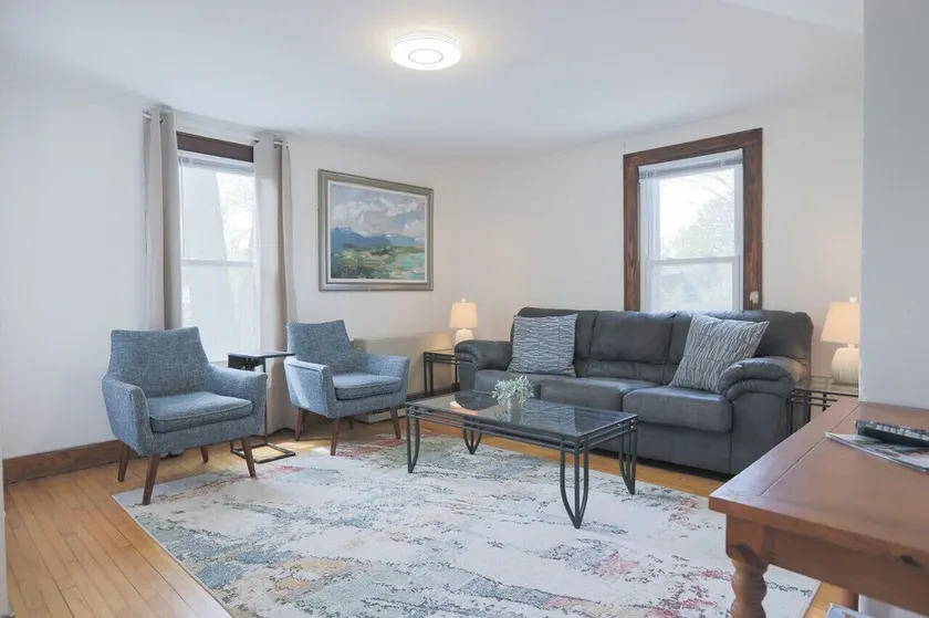 101 Park D · Lovely 2 bedroom 2 bath apartment - Image 1