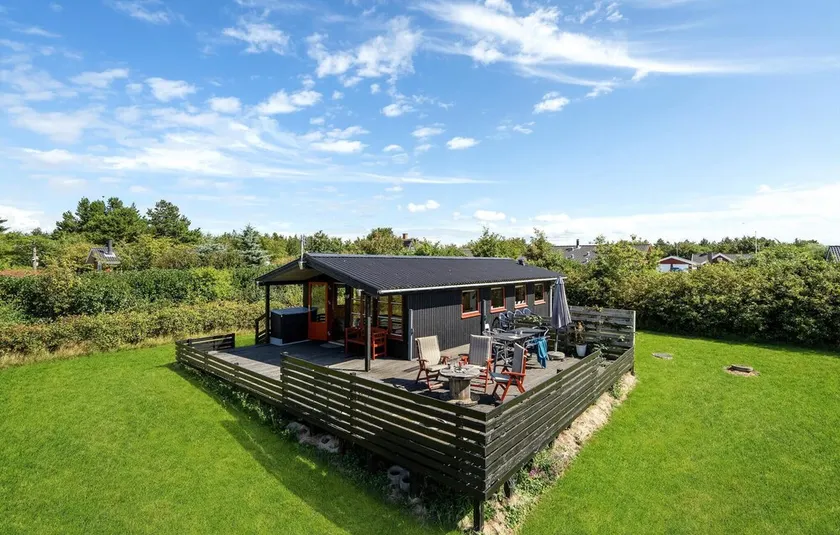 Cozy home in Skjern with kitchen - Image 1