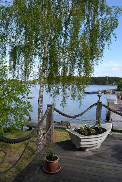 Waterfront location in the quiet area, rowboat included, Stockholm archipelago - Image 1