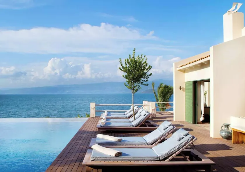 Exclusive Seafront Villa up to 18 – Breathtaking Views & Personal Chef & Daily maid Included! - Image 1