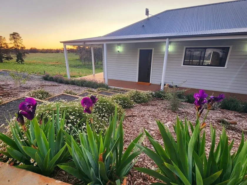 Off grid luxury space in Central West NSW - Image 1