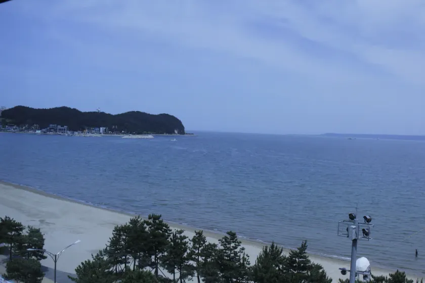 Pohang Yeongildae Galaxy Hotel - Image 1