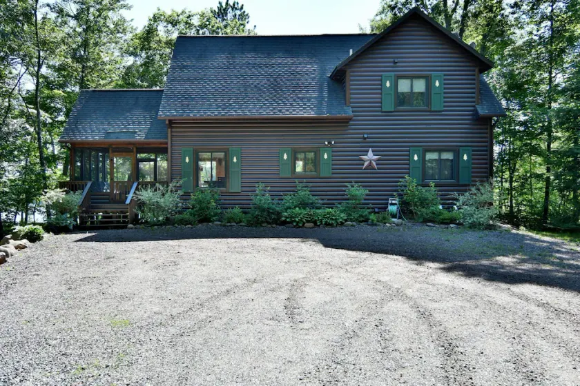 Potato Lake House - Vacker timmerstuga på orörda Potato Lake. - Image 1