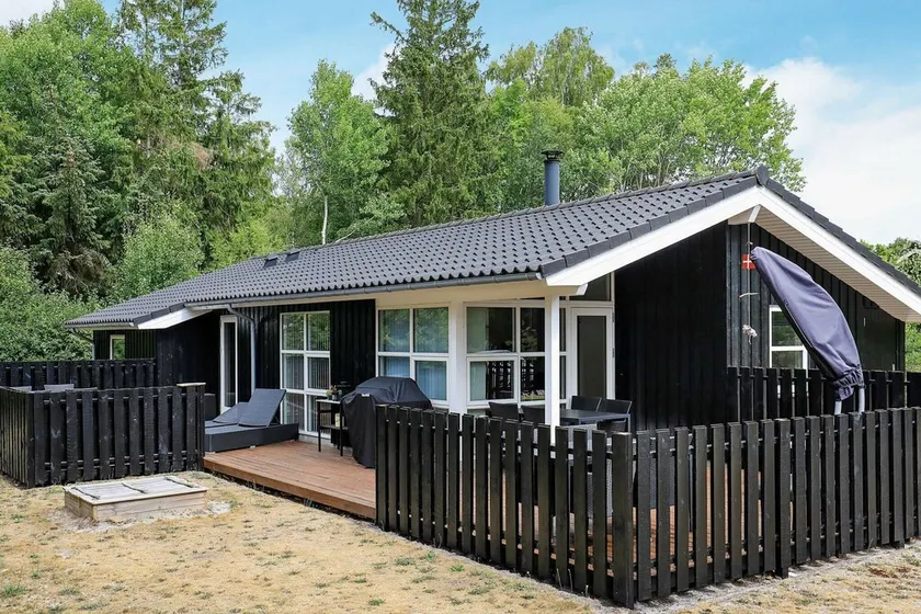 8 Person Holiday Home in Hals-by Traum - Image 1