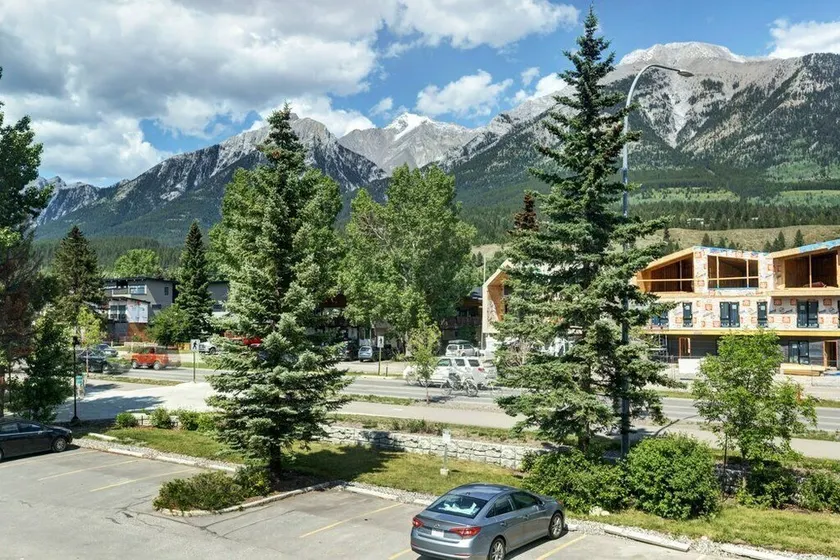 Summit Place 4B | Great Value for a Family of 4 - Image 1