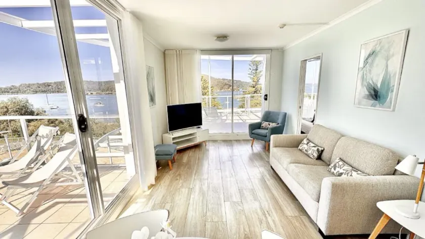 Bayview Bliss - 2 Bedroom Ettalong Beach Resort - Image 1