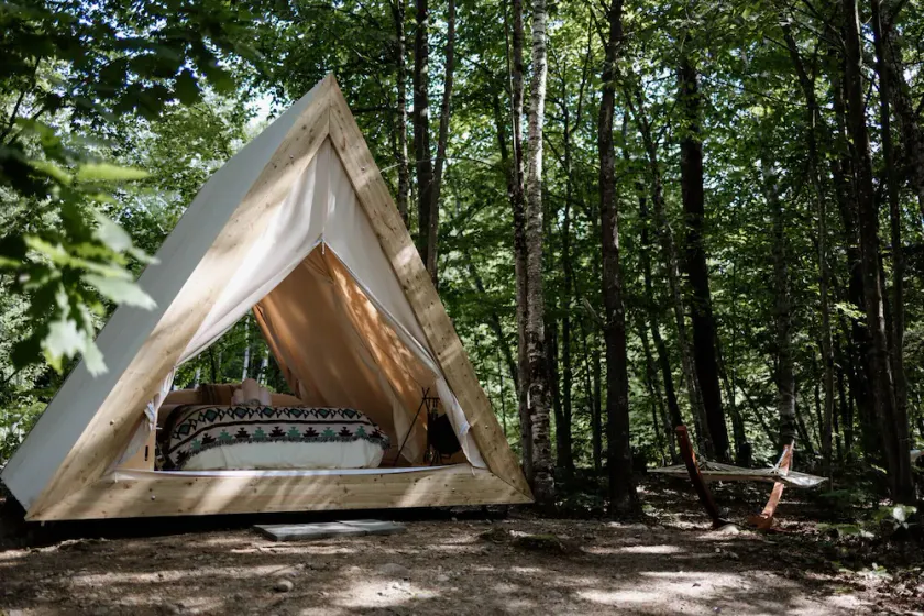A-Frame Site 34 | Queen Bed | Brook View - Image 1