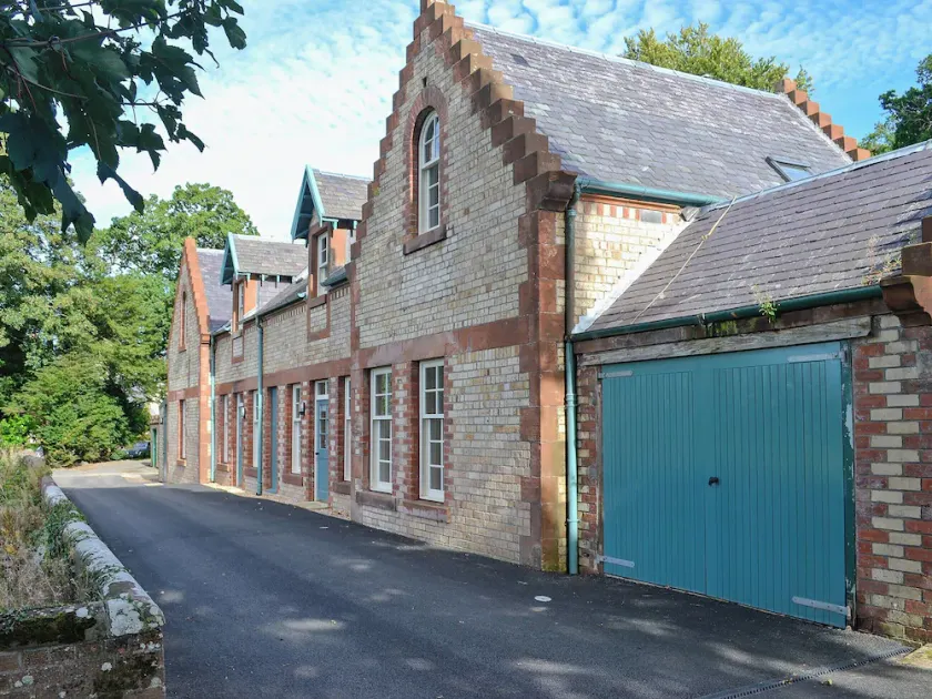 2 bedroom accommodation in Alloway, near Ayr - Image 1