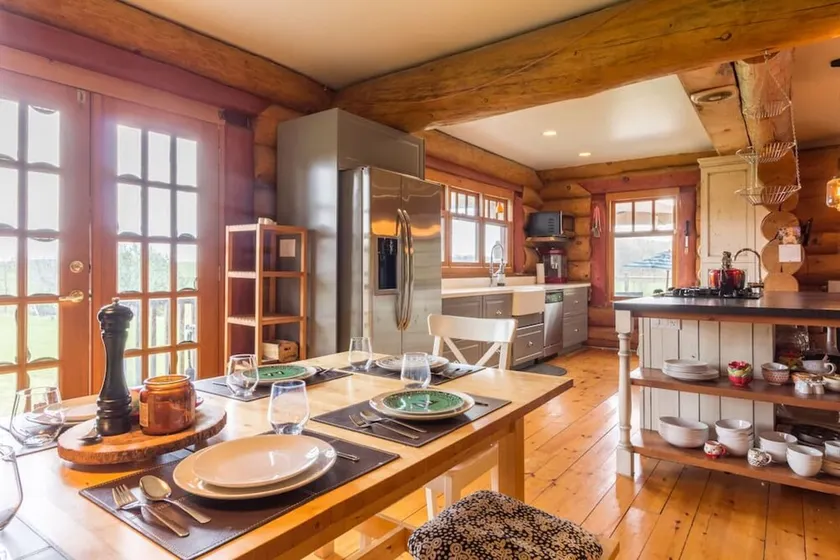 Luxury Cottage Getaway - Perfect for Families - Image 1