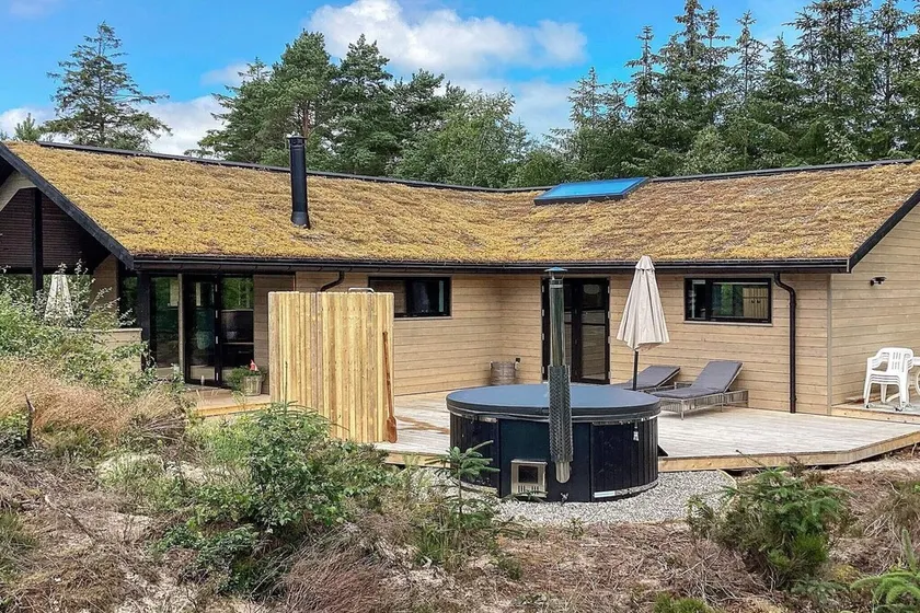 Luxury Retreat with Spa - By Traum Ferienwohnungen - Image 1