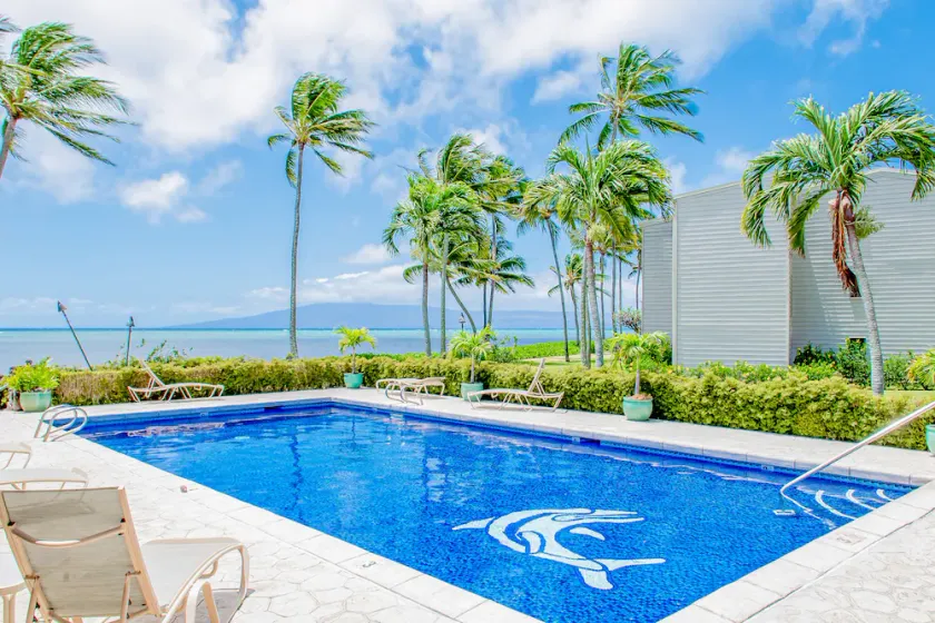 Ocean view condo with shaded lana'i, WiFi & shared pool, tennis, grills, cabana - Image 1