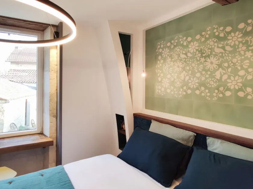 Charming 3-Bedroom Architect's Cottage with Private Garden and Parking in Pissotte - Image 1