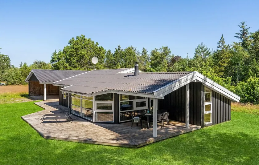 Beautiful home in Jerup with kitchen - Image 1