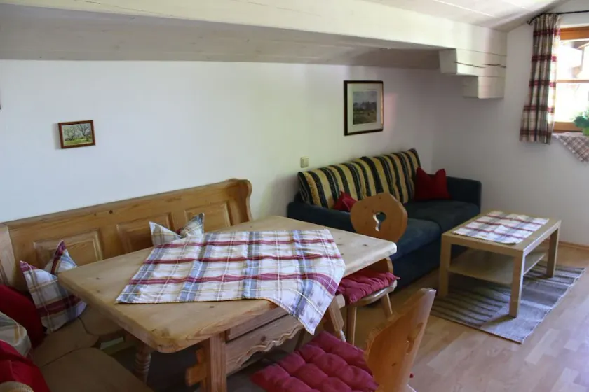 Ferienwohnung 2-4 Personen 60 qm, Wohnzimmer, Küche, 2 Schlafzimmer - Image 1