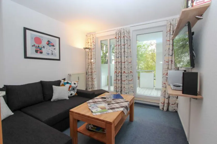 LIN-27 - Villa Linde Residence - Image 1