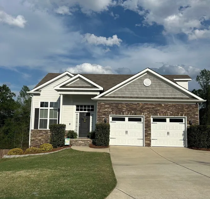 2026 Master’s Rental, 3 Story with pool—Just 12 Miles from the Augusta National - Image 1