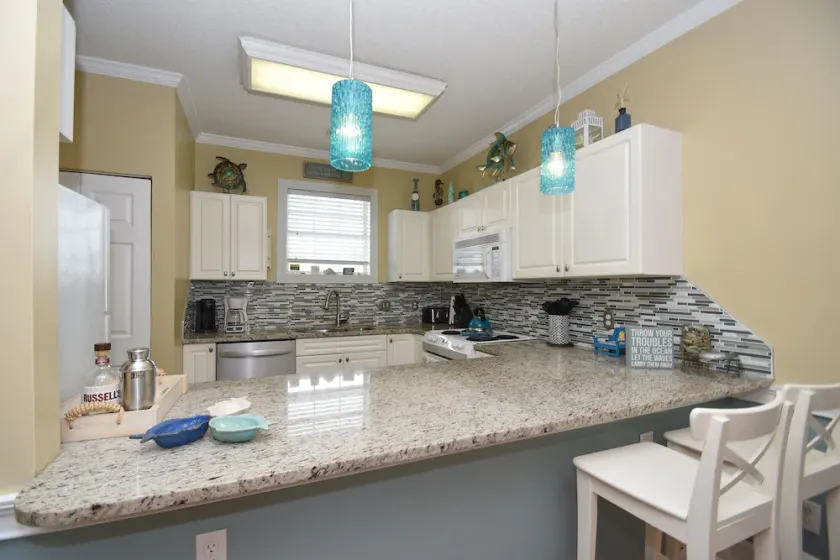 4673 Wild Iris Dr 203 Condo - Image 1