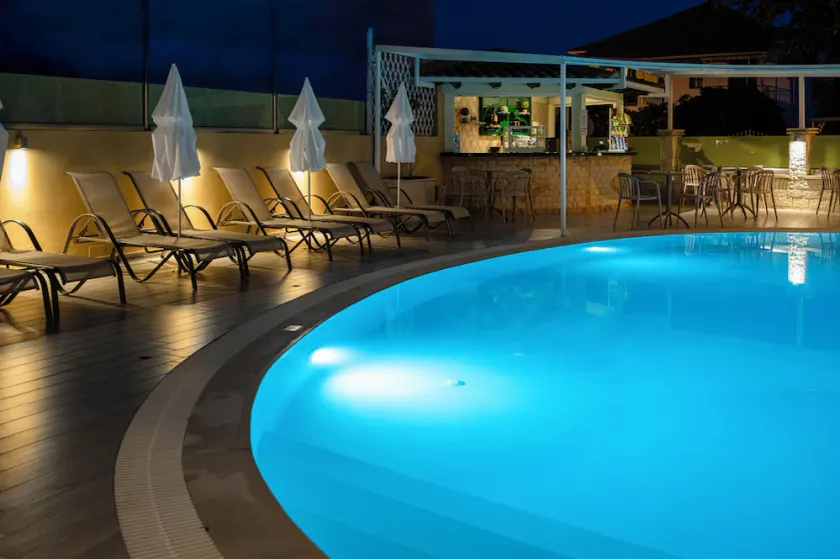 Konstantinos Hotel & Apartments I - Image 1