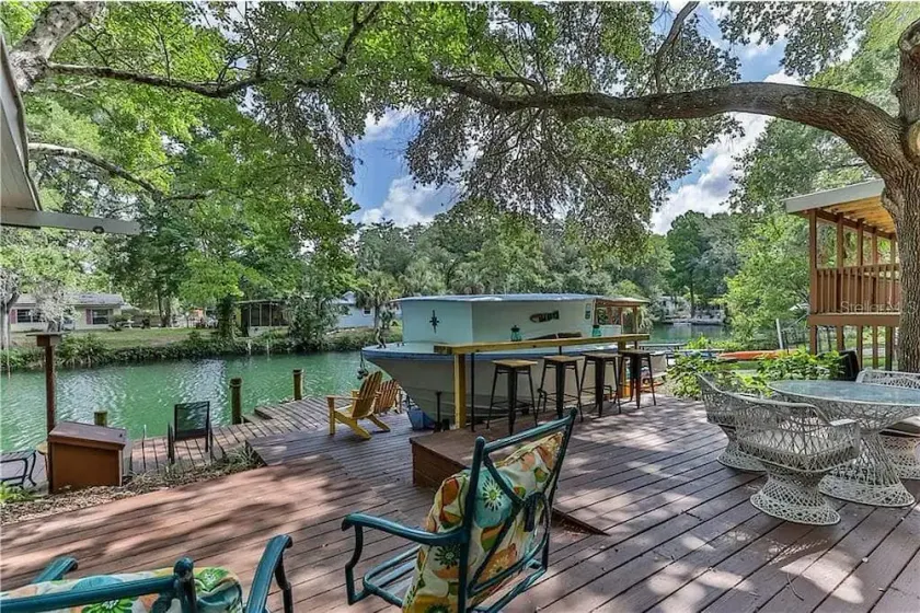 Fun Weeki Wachee River Boathouse - Image 1