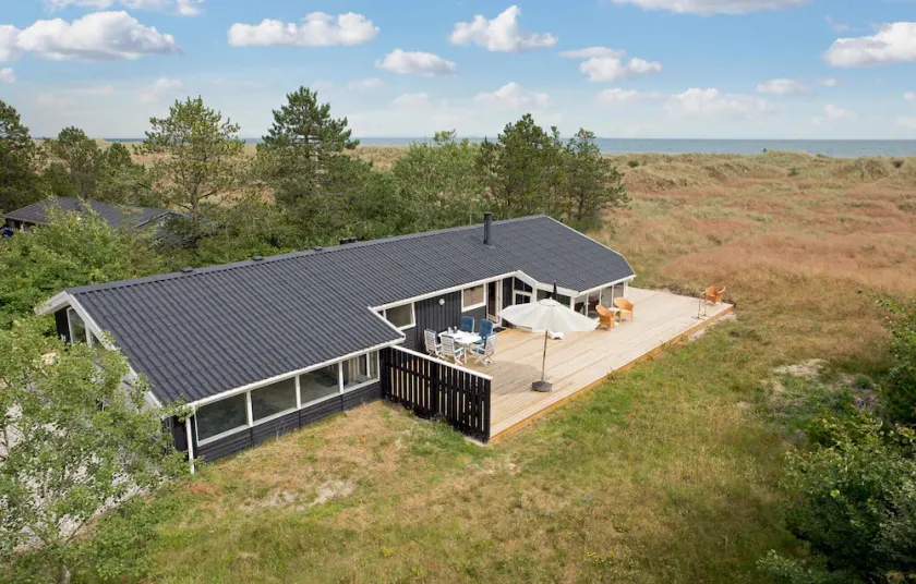Stunning home in ålbæk with WiFi - Image 1