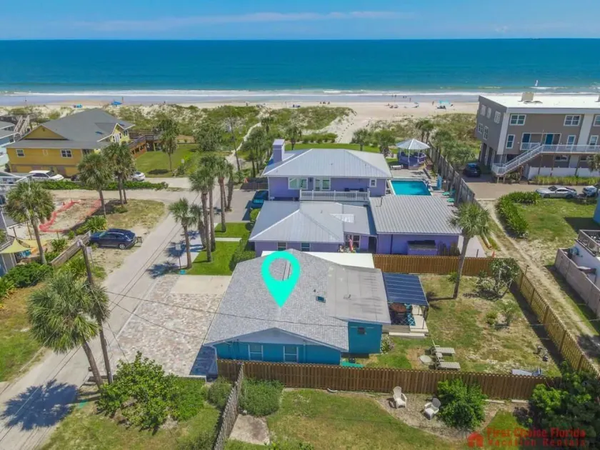 Blue Ocean ~ Pet Friendly ~ One house off the Beach! - Image 1