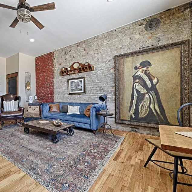 Lofts on Lee - Image 1