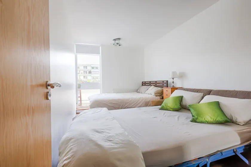 Family friendly central London, 2 bed 2 bath - Image 1
