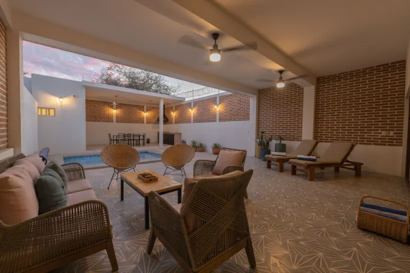 Casa La Paz with pool, patio and bbq grill - Image 1