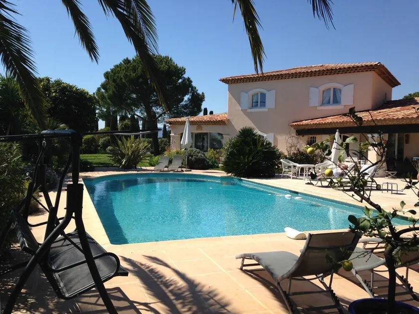 Charmig lägenhet i en villa med pool Grasse-Plascassier - Image 1