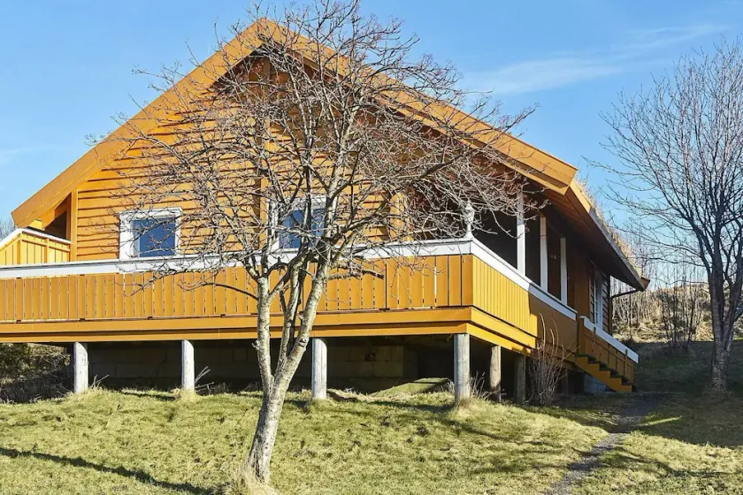 6 Person Holiday Home in Aukra - Image 1
