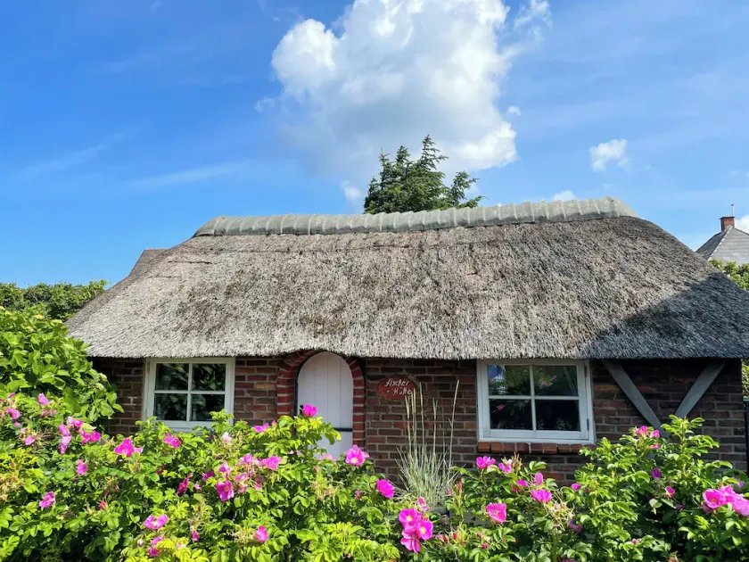 Fisherman's hut Westerland - Image 1