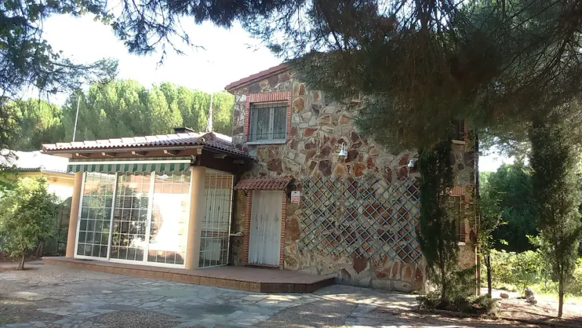 DIE OLIVEN ROMANTISCHES LANDHAUS VALLADOLID PINARES. VOLLSTÄNDIGES HAUS 8 SITZE - Image 1