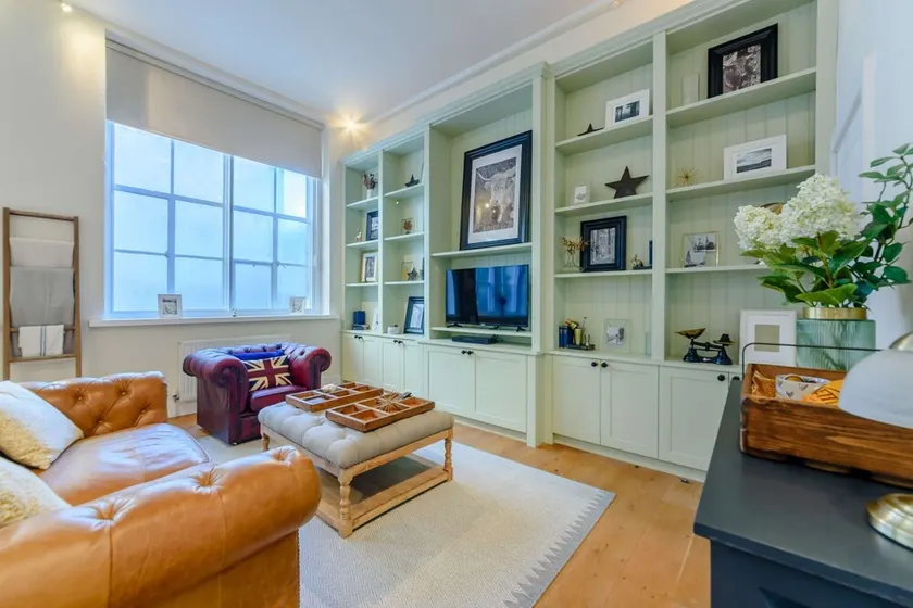 Luxury family friendly holiday cottage in the heart of the Cotswolds - Church Mews - Image 1