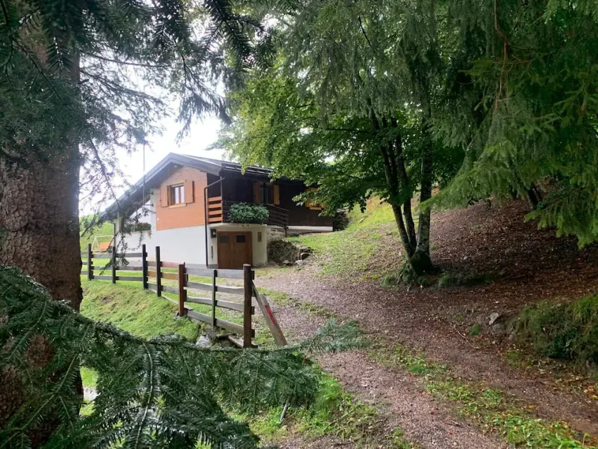 CHALET THE QUIET OF TREGIOVO. CIN - IT022253C25N9E275K Trentino/South Tyrol - Image 1