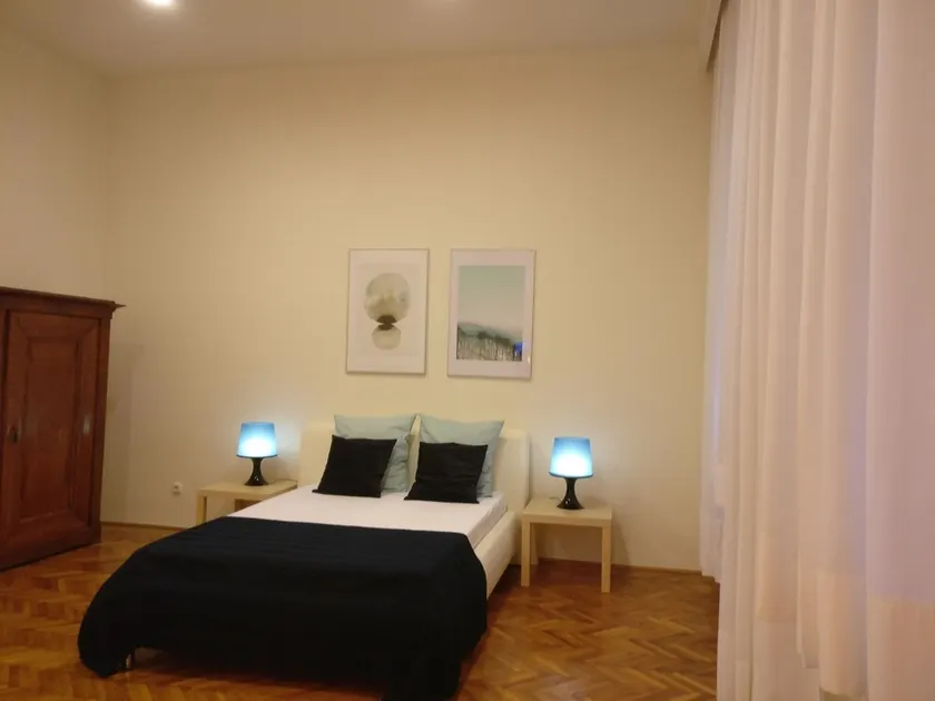 Budapest Center Opera Dream Apartment - Image 1