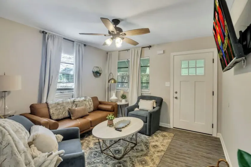 ATH - Hiram - 2BR - Pet Friendly - Fenced (oak) - Image 1