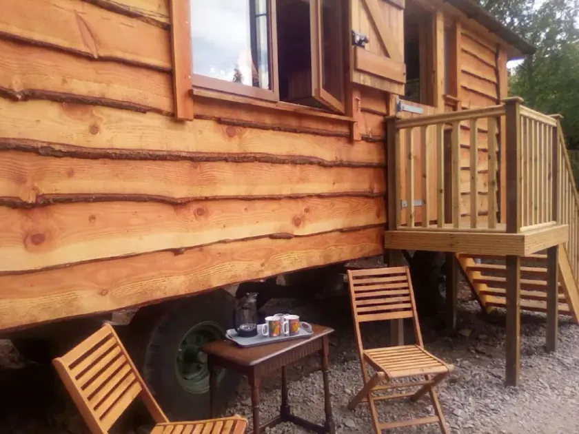 Merveilleuse maison de vacances privée avec WIFI, TV, animaux admis et vue panoramique - Image 1