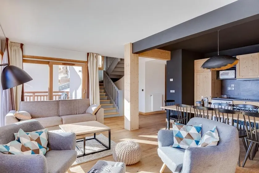 Chalet, wifi, view mountain, swimming pool, sauna, hammam, terrace, balcony, tv, ski locker, 129m² - Image 1