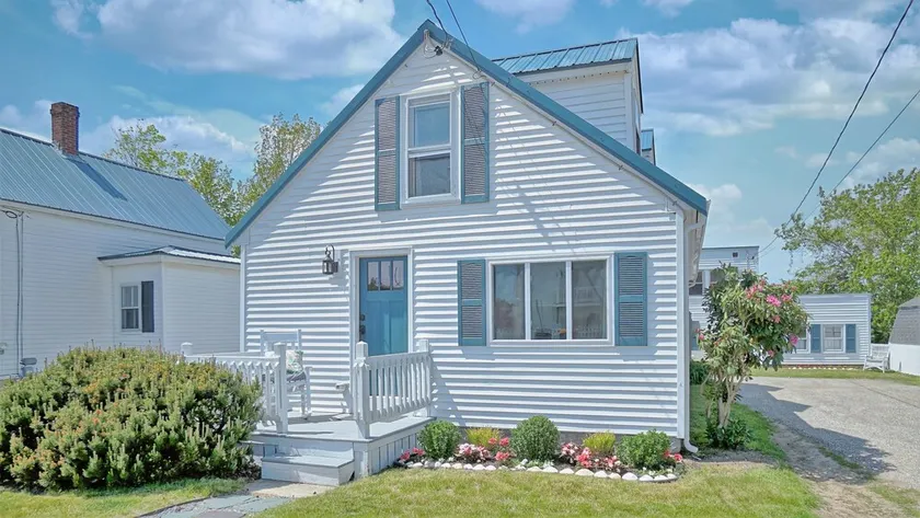 The Cove by Bayley Vacation Rentals - Image 1