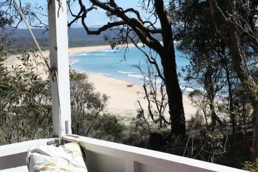 Tathra Beach Shack / Personajes y Vistas Mágicas - Image 1