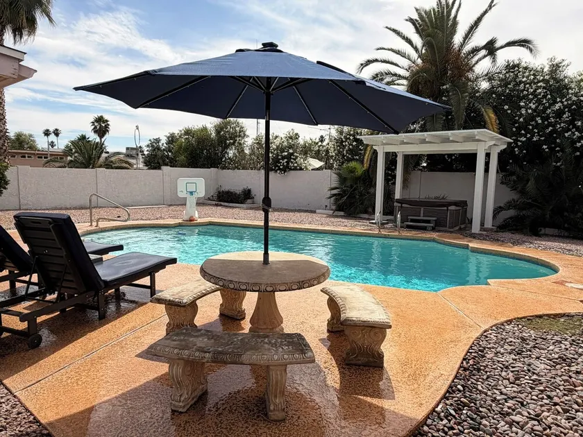 Close to it all Scottsdale Home!  Heated Pool¹ + Hot Tub.  Pet Friendly! - Image 1