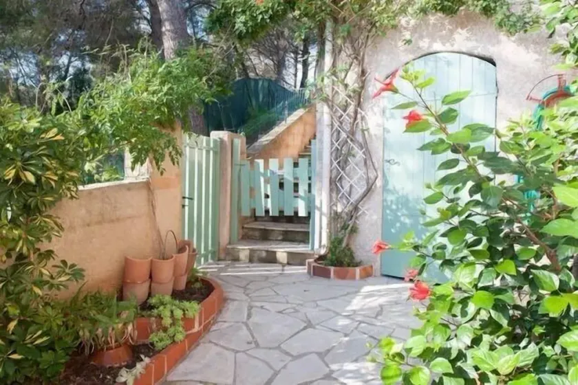 Villa, rez de jardin calme, proche plages, terrasse, entrée indépendante - Image 1