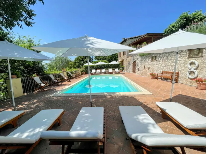 Torretta sleeps 5 with pool and exclusive gardens plus private verandah - Image 1